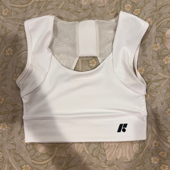 Forme Power Bra - Picture 1 of 4